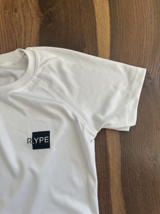 жіноча спортивна футболка Rikky Hype М