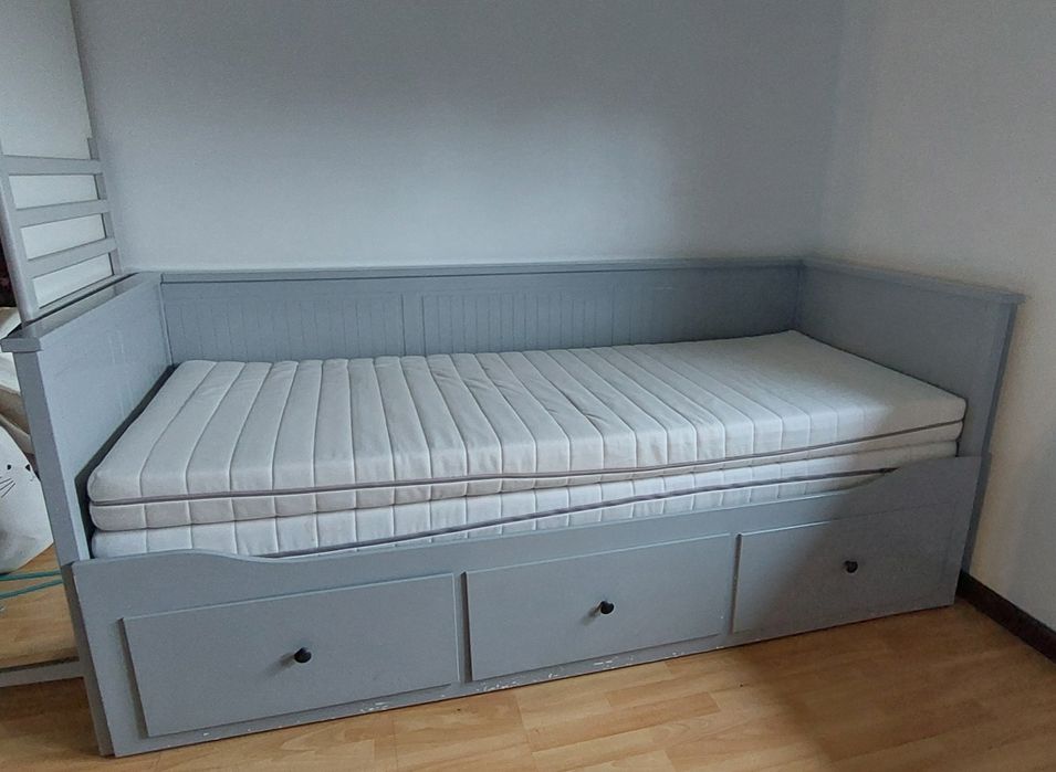 URGENTE Cama dupla  ikea