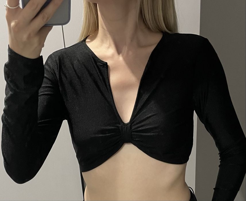 Топ з рукавом Femme Luxe