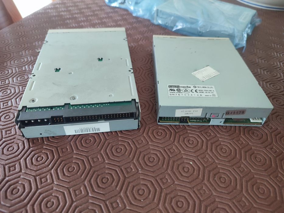 New and Used Floppy Disk Drives64751097543299124