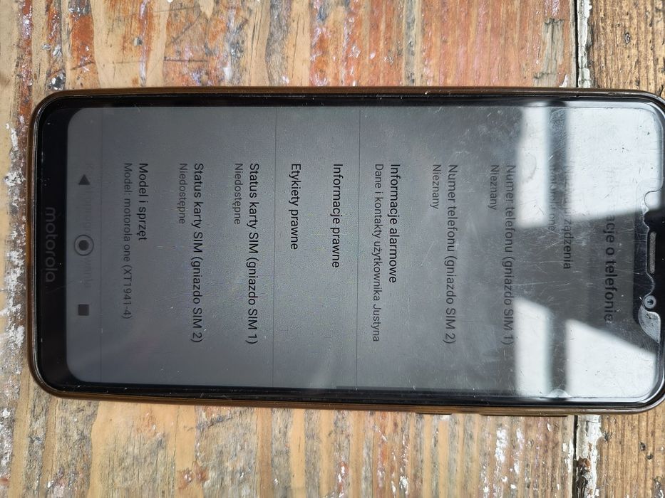 Telefon Motorola One