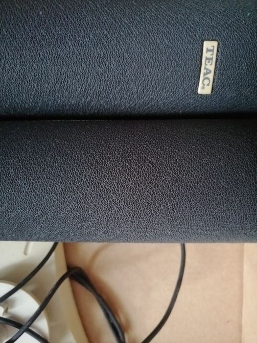 TEAC Vertical Speaker Pair, Wired Keyboard, HP Mouse, CD Case64729616187393121