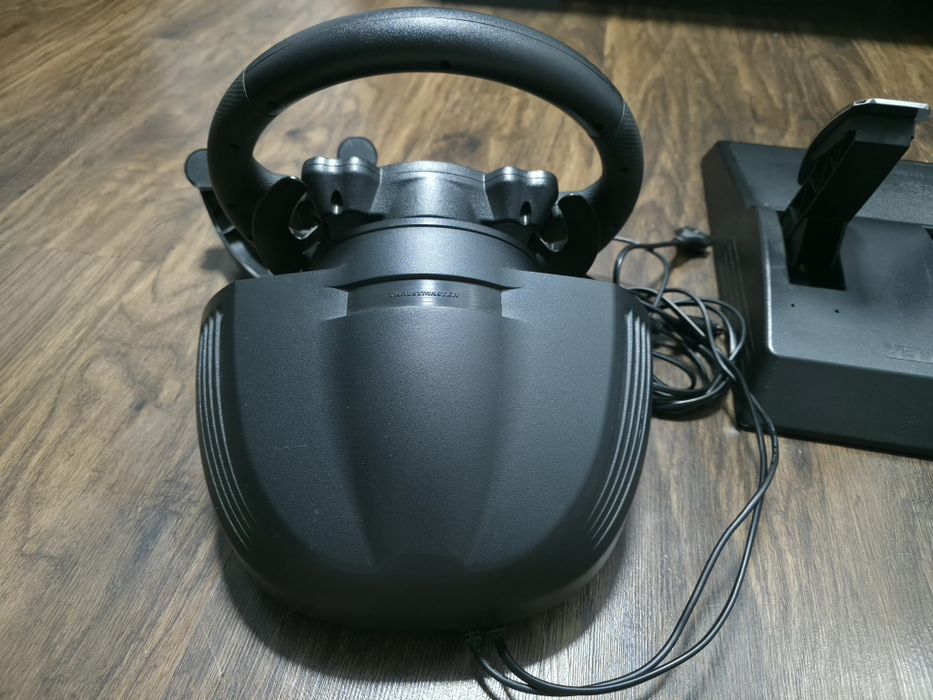 Кермо Thrustmaster TMX PRO
