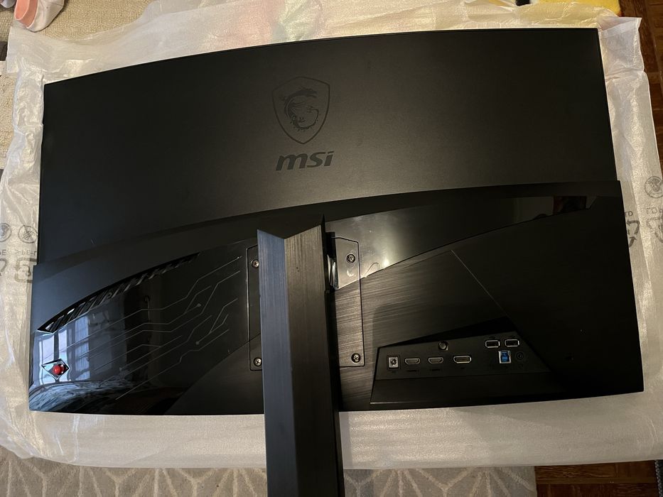 Monitor Gaming Curvo Msi