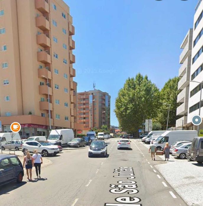 Alugo Loja em Famalicão