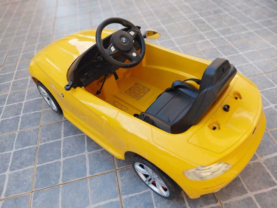 Carro elétrico criança BMW