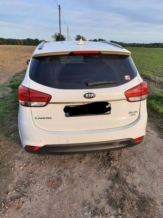 Kia carens 7 osobowy