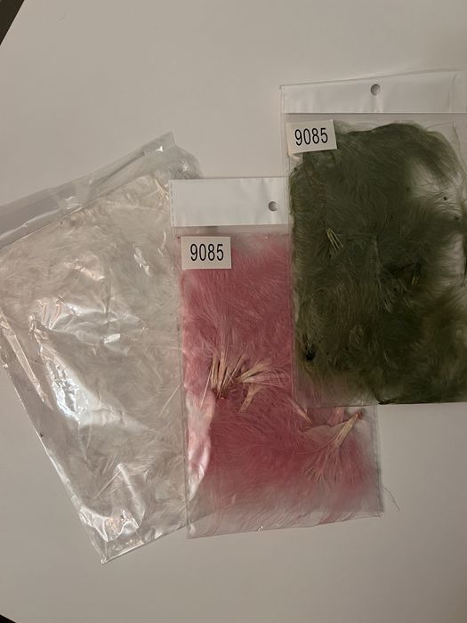 Натуральные декоративные перышки