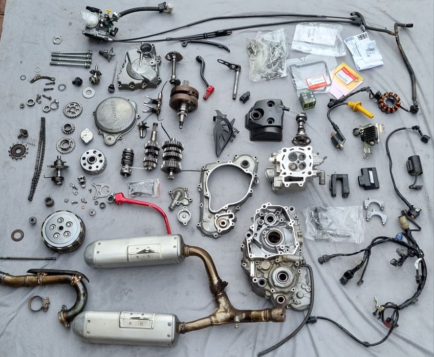 Czesci Silnik HONDA CRF 250  2010 - 2017r Wtrysk / 450  2014r głowica