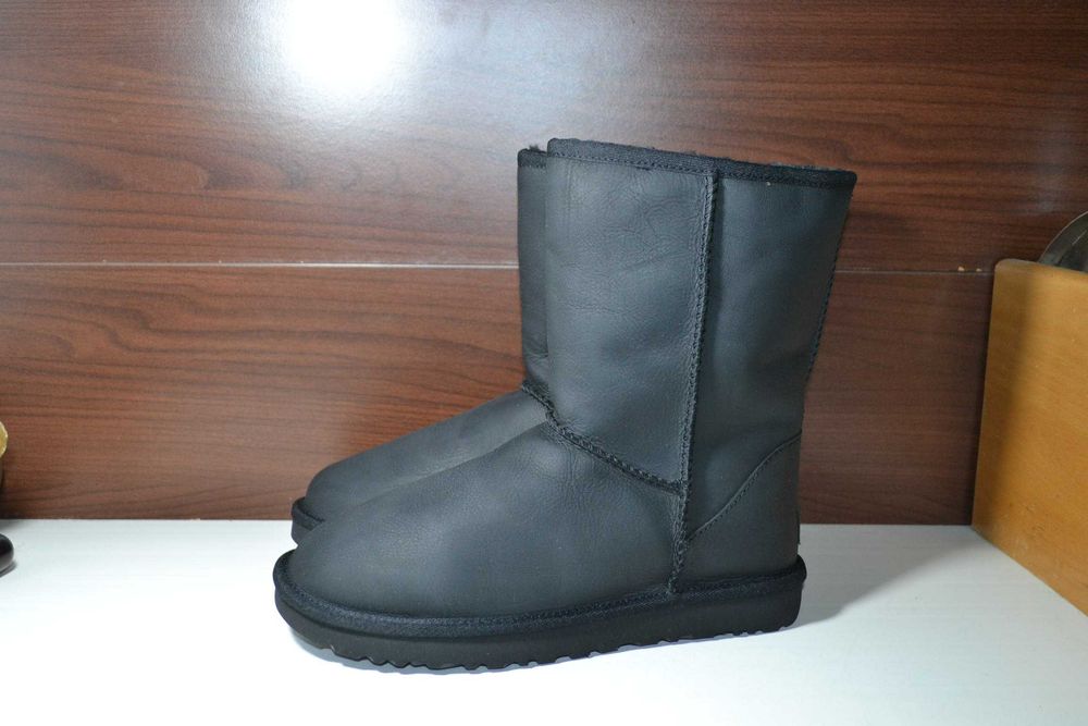 UGG australia 39р уги оригинал кожаные сапожки зимние