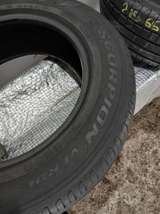 *Шини Pirelli 215/65R17. 2шт. Літо (0366). 2024 рік