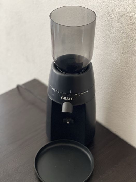 Máquina de Café De’Longhi + Moinho Graef + Acessórios