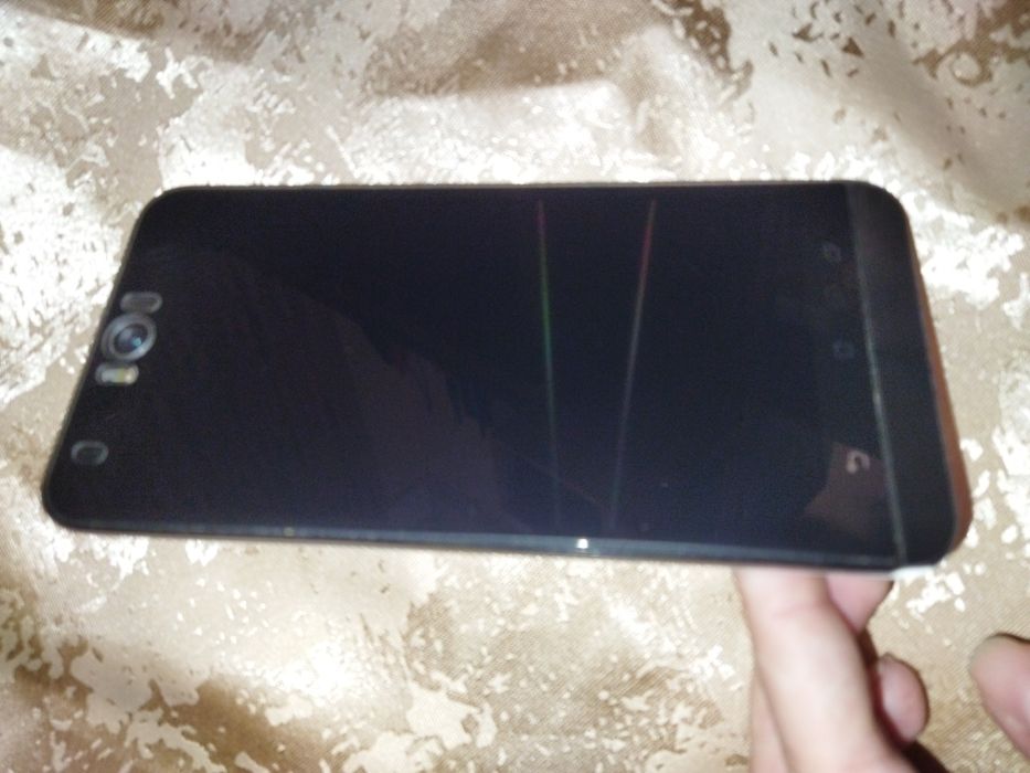 Asus zenfon selfie РАБОЧИЙ