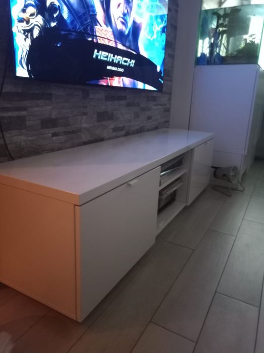 Móvel de TV ikea