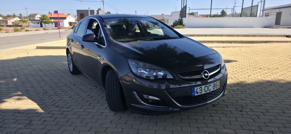 OPEL Astra Sedan 1.3CDTI