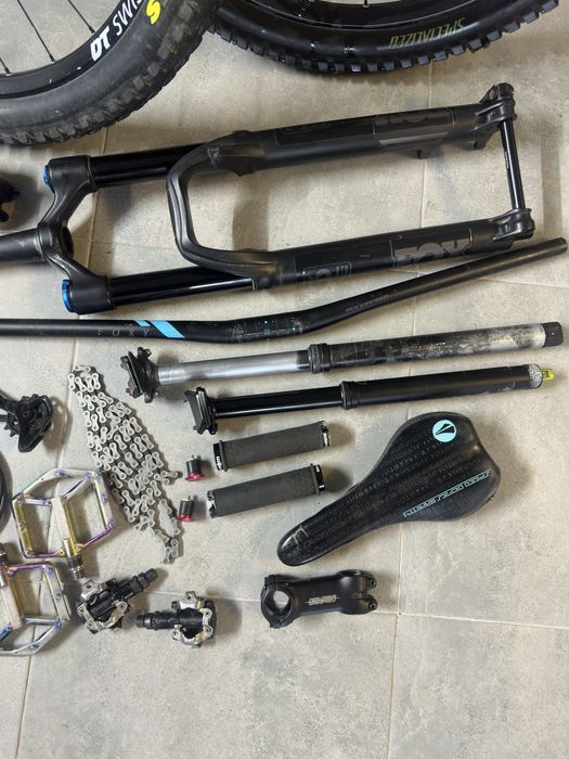 Продаю Велозапчастини