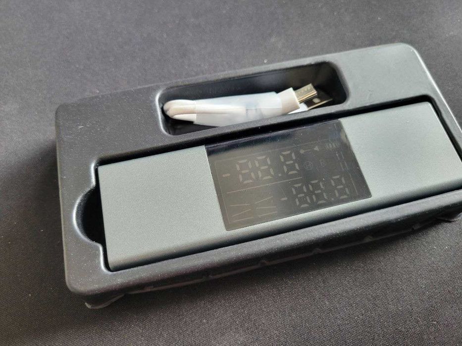 Nível e projetor de ângulo laser DUKA LI1 (digital, 2-em-1)