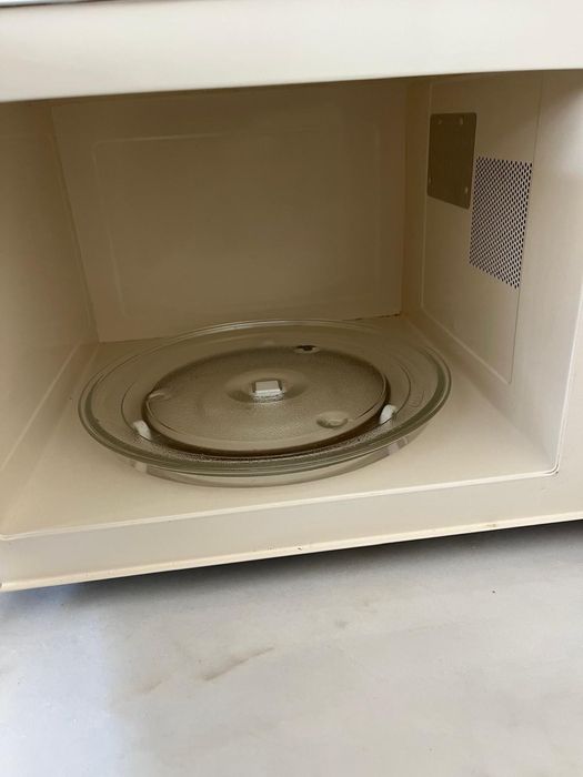 Micro-ondas Fagor funcional