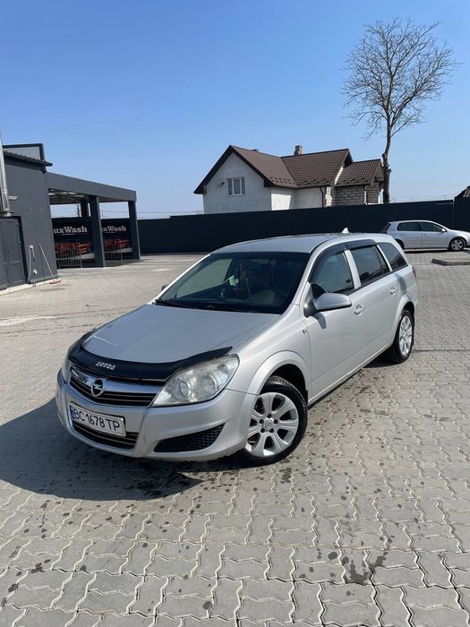 Продам хороший автомобіль