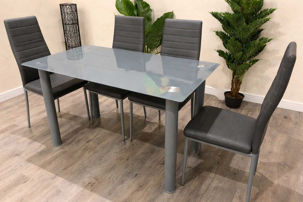 BARATO ! NOVO !! MESA + 4 CADEIRAS VIDRO TEMPERADO DE ALTA RESISTENCIA ENVIO GRATUITO PAGA NA ENTREGA
