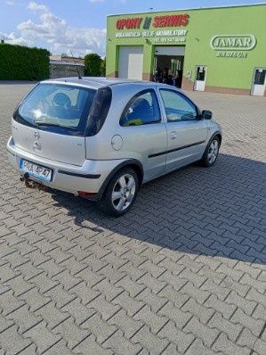 Sprzedam Opel corsa C  z klimatyzacją