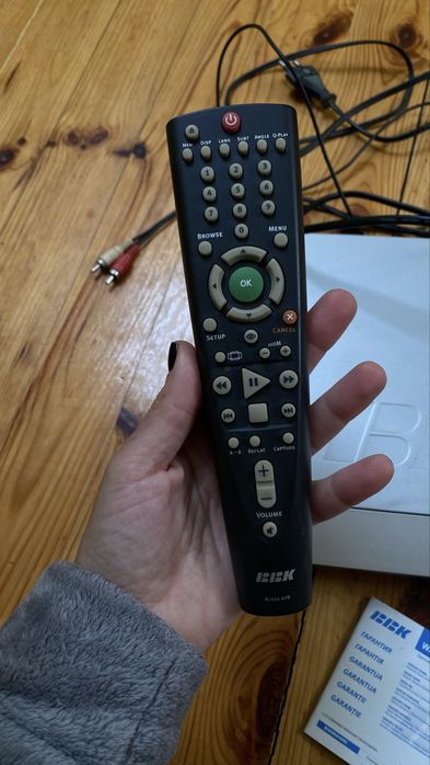 Продам dvd плеер bbk dv112si