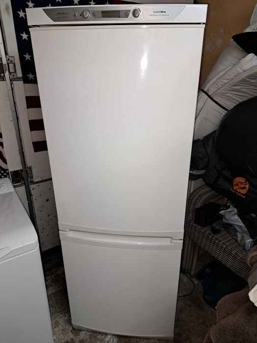 Lodowko-zamrazarka wys. 85 cm  wys.165 cm