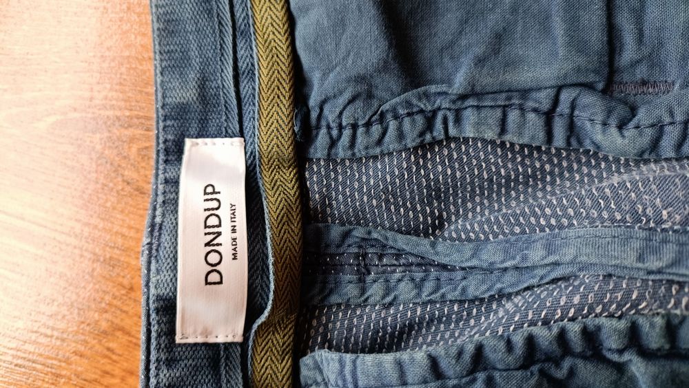 Джинси чоловічі, Італія