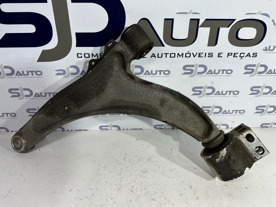 Braço Suspensão Frente Direito / Esquerdo - Opel Insignia