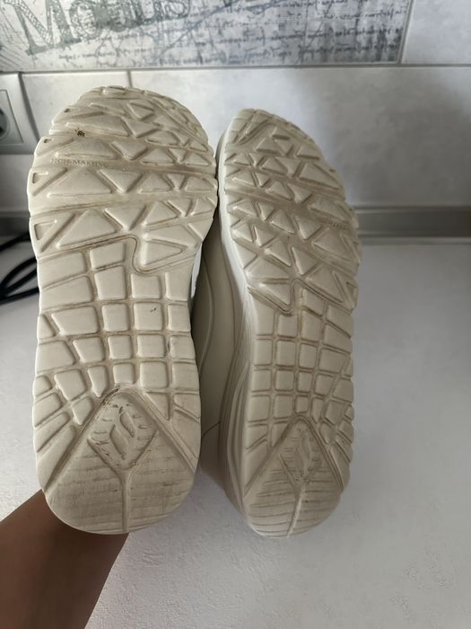 Кросівки skechers кросовки