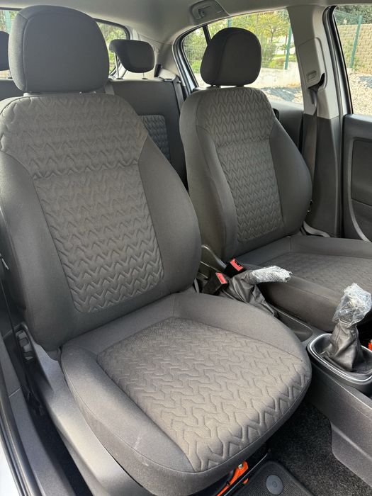 2013 • 168 mil km • 02 Donos • 1.3 Gasóleo ECOFLEX • 95 cv • GPS