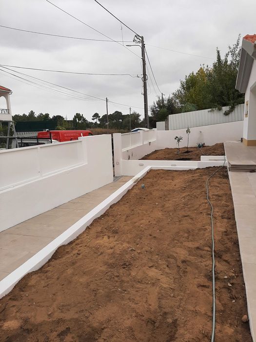 Vendo painéis  em chapa para muro de moradia