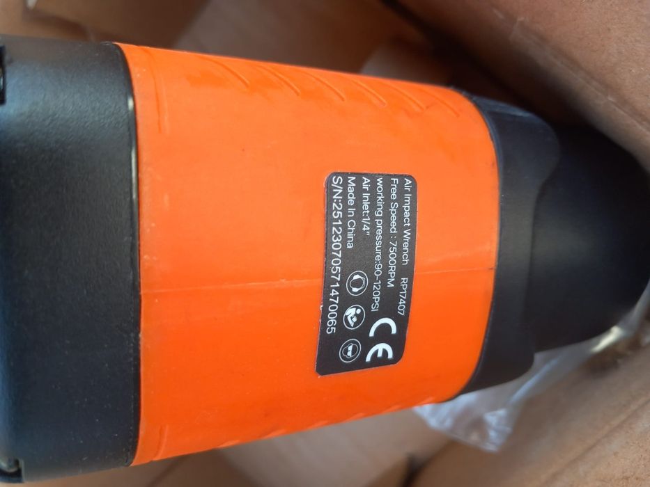 Chave de Impacto Pneumática VEVOR 1/2" (Nova) - 1490 N.m
