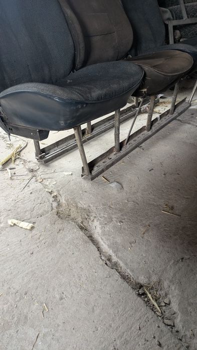 Сидушки в бус  ..2 шт по 3