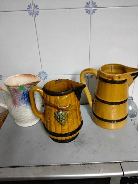 Caneca antiga barro