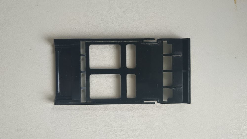 Заглушка картридера слота для ноутбука 3,3 х 7 см