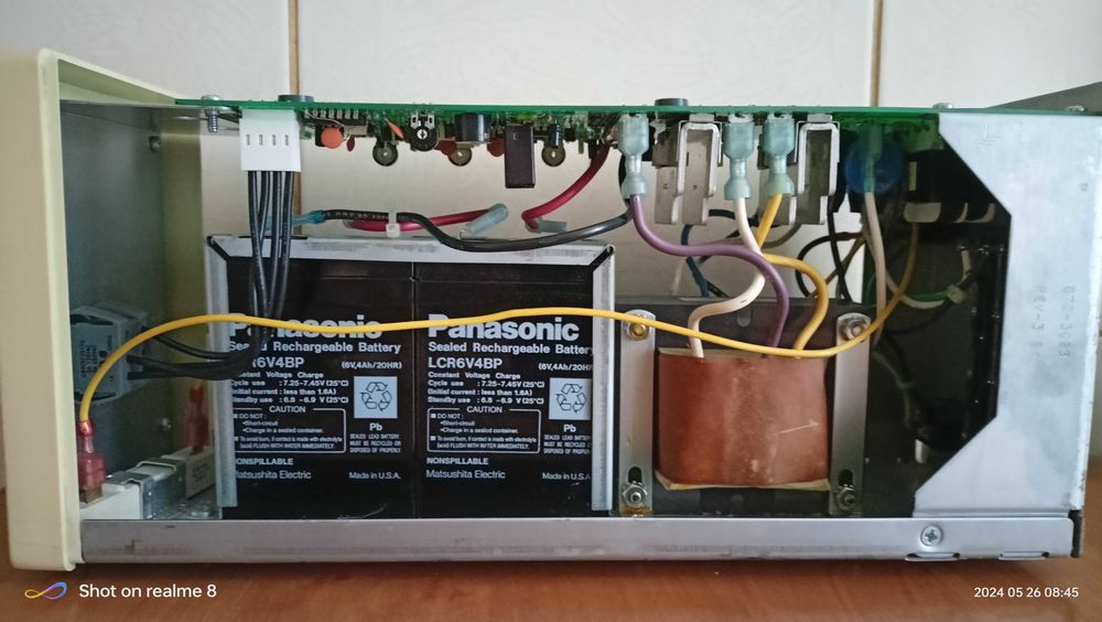 Блок бесперебойного питания UPS APC Back-UPS 250 б/у