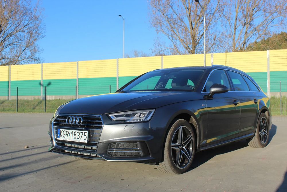 Audi A4 Avant Audi A4 S line S tronic