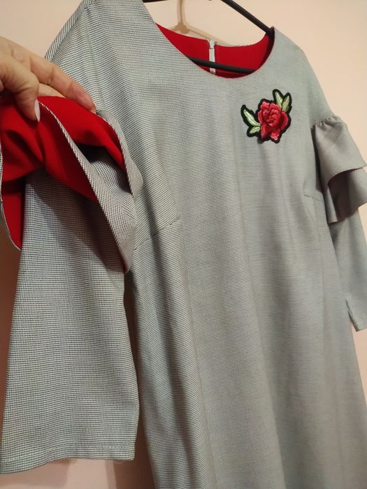 Красиве плаття великого розміру, ідеальне для вагітних