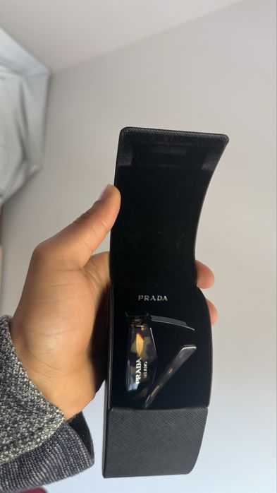 Oculos femeninos da prada Milano 250€