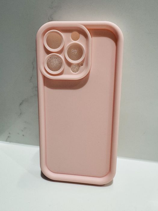 Etui na iphone 15 Pro