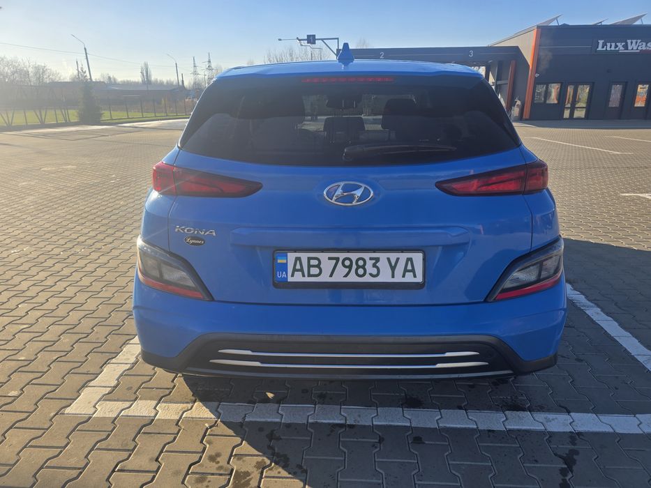 Hyundai Kona електро 64 kw