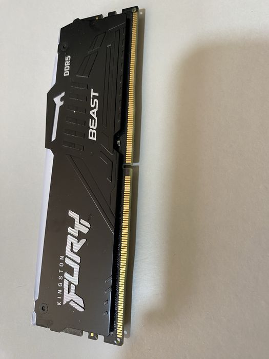 Memória RAM 32GB 5200MHz CL36