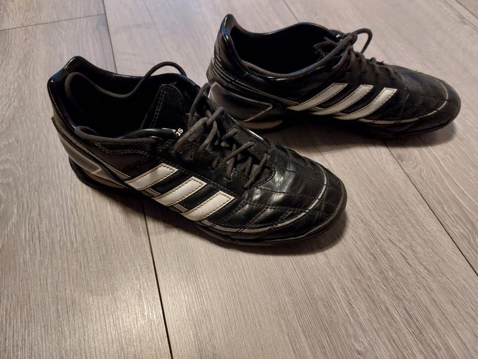 Turfy do piłki nożnej Adidas