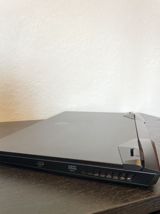 Portátil gaming MSI GP76 leopard 10UG (i7 /RTX3070 8gb/16gbram)