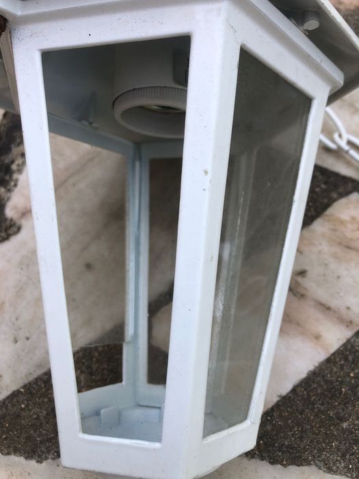 Candeeiro de tecto para exterior