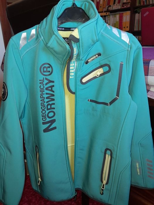 Casaco térmico impermeável