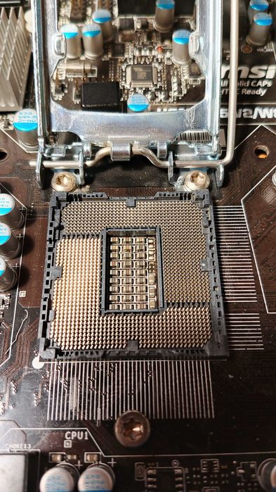 MSI H61I-E35 V2/W8(s1155,H61,mini ITX PCI-Ex16)