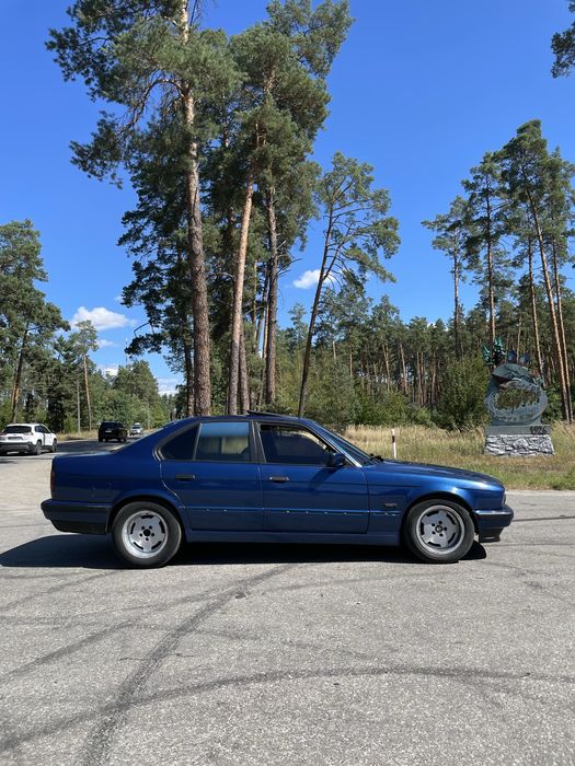BMW E34 бмв Е34 м50б25