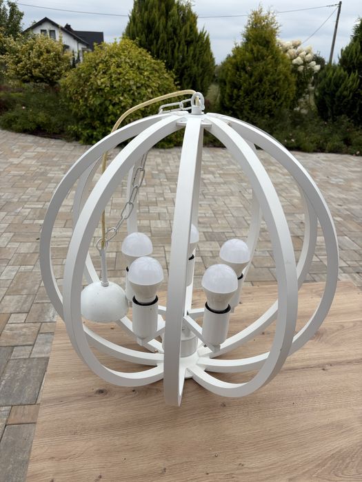 Lampa biała okrągła